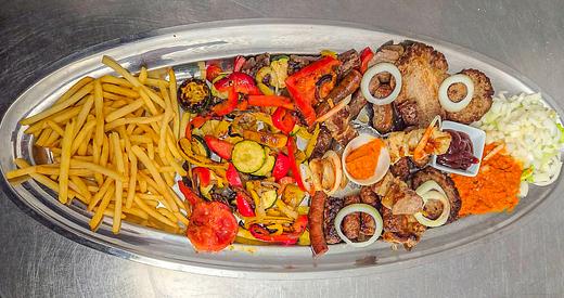 Piatto di carne Riva + patatine fritte + verdure (2 persone)